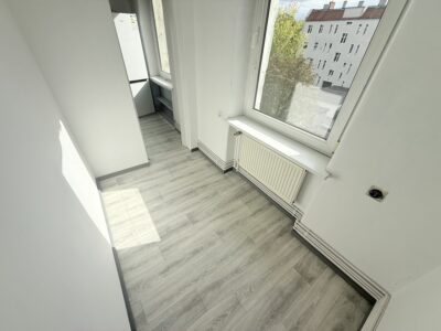 Centrum, 2 pokoje + garderoba, 48,44m2, przy ZUT Langiewicza