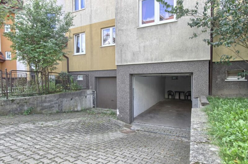 2 pokoje z ogródkiem i garażem - Mierzyn