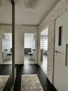 2 pokoje, 38, 3 m², wysoki blok, 8 piętro, winda