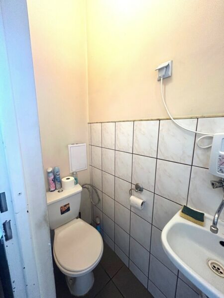 Lokal z wejściem z ulicy