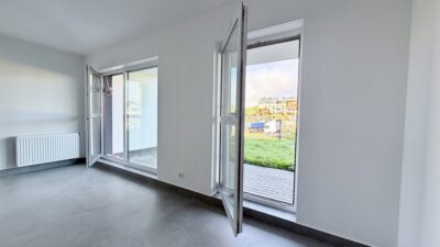 LOKAL USŁUGOWY Z OGRÓDKIEM I MIEJSCEM POSTOJOWYM