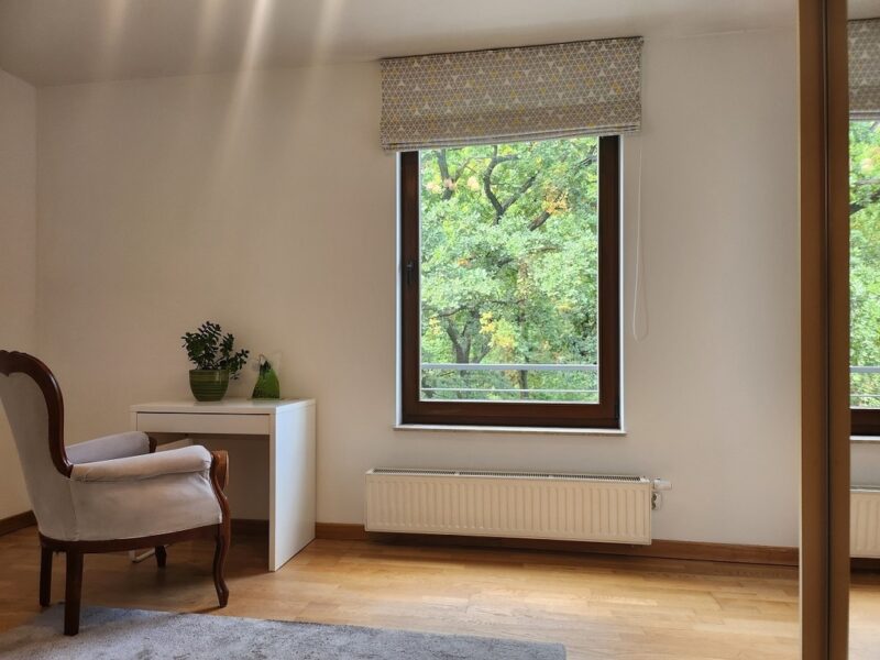 Mieszkanie 3 pokojowe z balkonem, windą i garażem