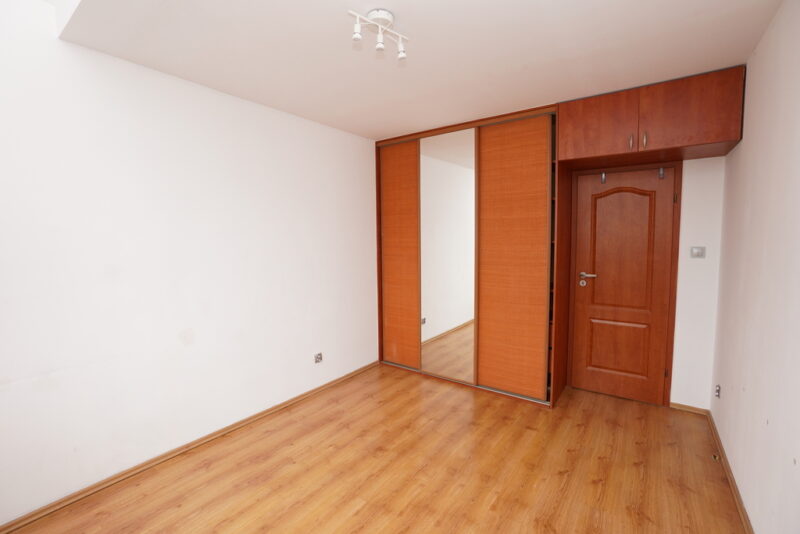 3 POKOJE Z BALKONEM WARZYMICE OS. KRESY II