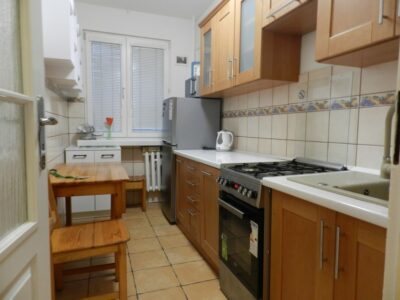 Mieszkanie na wynajem- 3 pokoje, balkon.