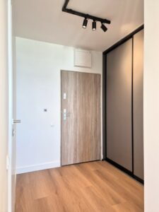 Nowe 2 pokoje pod klucz | Golisza | balkon