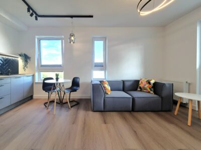 Nowe 2 pokoje pod klucz | Golisza | balkon