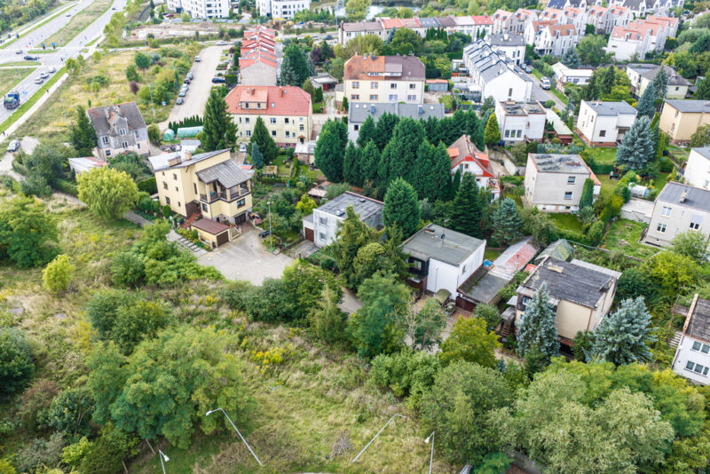 Dom z garażem – Warszewo