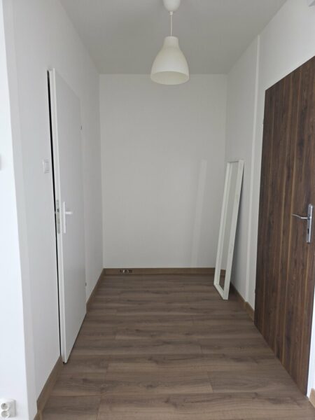 Atrakcyjne mieszkanie z balkonem – 30,7 m²