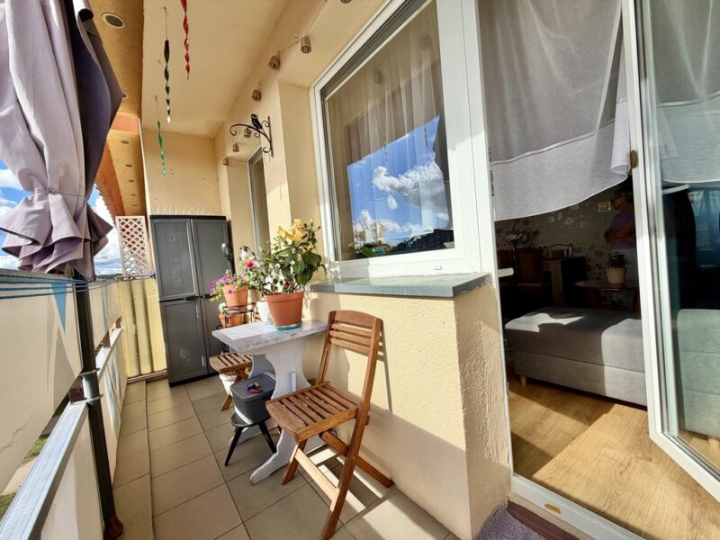 Komfortowe mieszkanie 3 pokojowe z balkonem