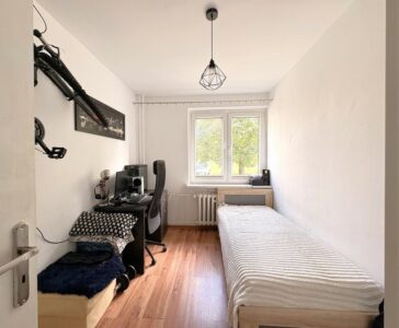 3 Pokoje I Balkon I Parter I Osiedle Przyjaźni
