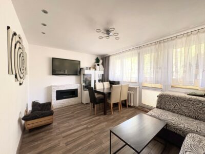 3 Pokoje I Balkon I Parter I Osiedle Przyjaźni