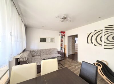 3 Pokoje I Balkon I Parter I Osiedle Przyjaźni