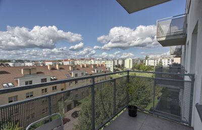 Duża kawalerka z balkonem w Centrum