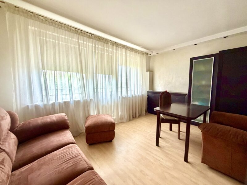 Spółdzielcze Własnościowe/2 pok. 42m2/ Ul. Szafera