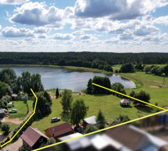 Działka z domem i bezpośrednim dostępem do jeziora – ponad 6000 m²,