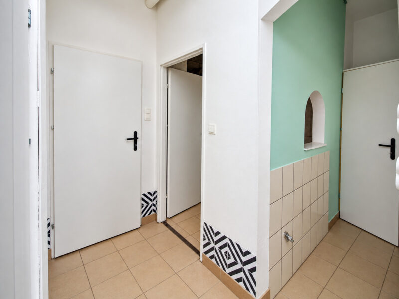 Lokal z potencjałem na mieszkanie – 86 m² | Al. Gryfa | STARGARD