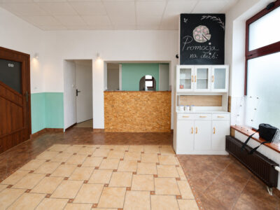 Lokal z potencjałem na mieszkanie – 86 m² | Al. Gryfa | STARGARD