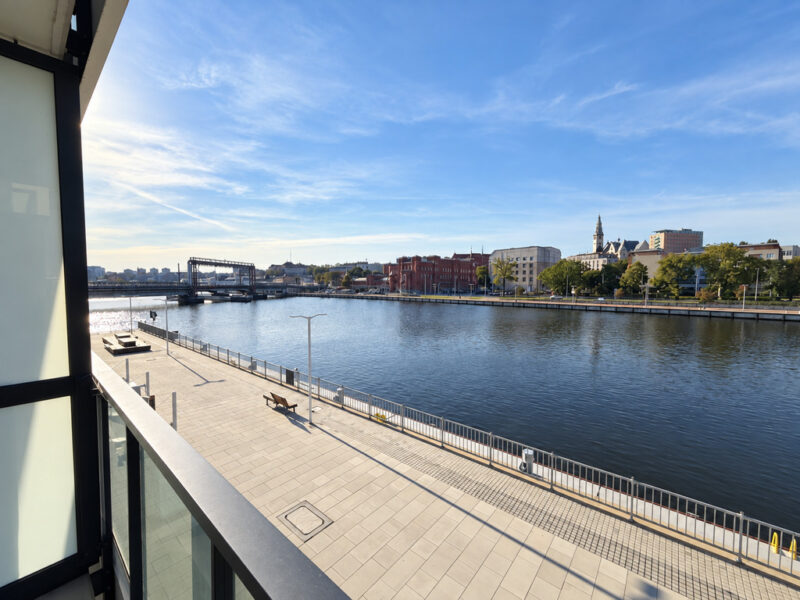 Kawalerka 31,95 m² z balkonem i widokiem na Odrę | Szczecin