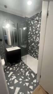 2-pokojowy apartament, balkon, miejsce garażowe.
