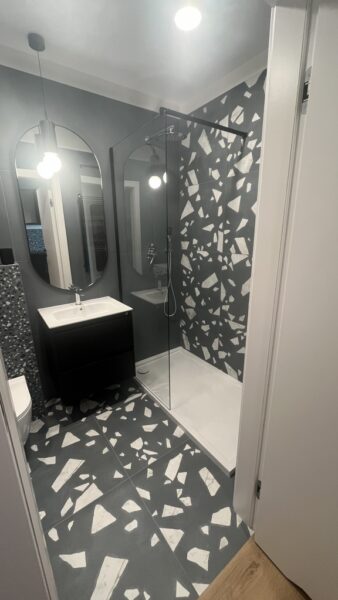 2-pokojowy apartament, balkon, miejsce garażowe.