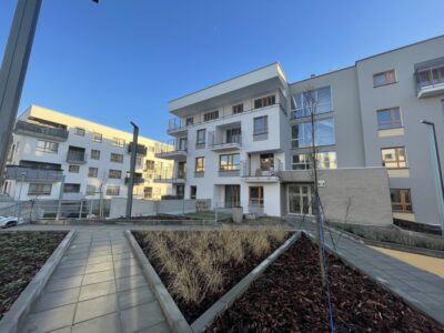 Mieszkanie 42 m², 2 pokoje, winda, komórka