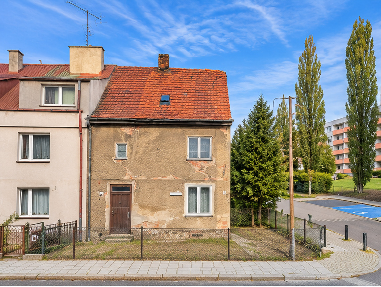DOM Z POTENCJAŁEM | 289 m² DZIAŁKI | STAW BRODOWSKI 100 m