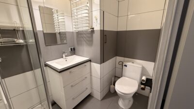 Atrakcyjne mieszkanie z balkonem – 30,7 m²