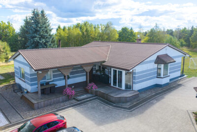 Dom 250 m² z garażem i działką inwestycyjną 2,36 h