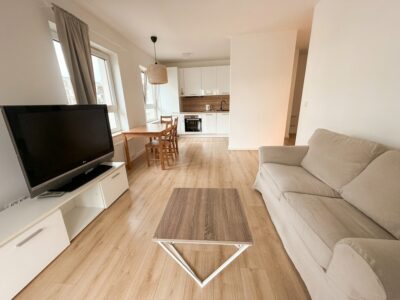 Mieszkanie 42 m², 2 pokoje, winda, komórka