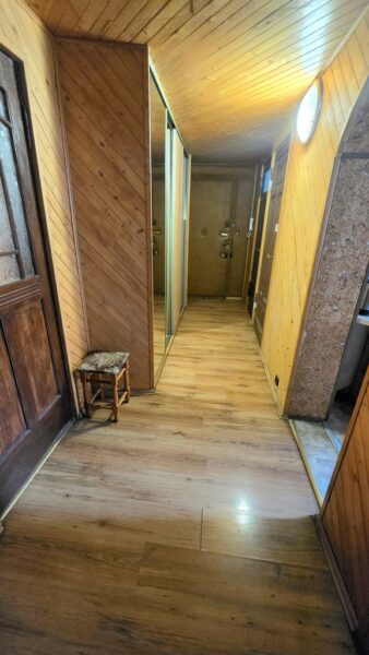 Wyjątkowe, 5-pokojowe mieszkanie w przedwojennej kamienicy, balkon.