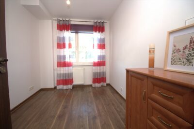 2-poziomowe M4 Tylko 5 MINUT OD CENTRUM | 74 M² | PARKING ZA SZLABANEM