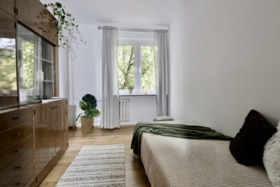 2 pokoje, balkon, 1 piętro, Pomorzany.