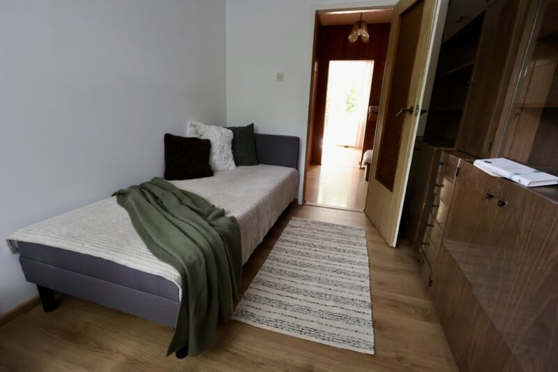 2 pokoje, balkon, 1 piętro, Pomorzany.