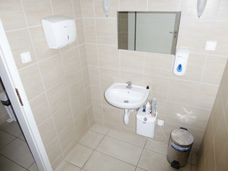 Lokal 240 m² w centrum Szczecina