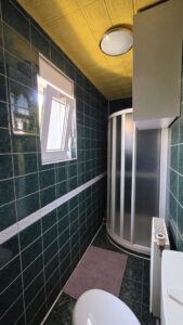 Dom wolnostojący w Świdwinie – 5 pokoi, ogród i działka 780 m²