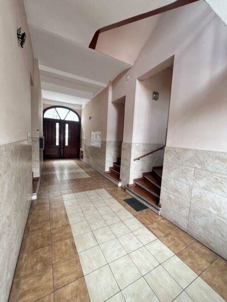 Mieszkanie 61 m², 2 pokoje, kamienica, Turzyn