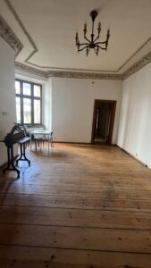 Do sprzedaży 4 pok. 125m2,parter ścisłe Centrum