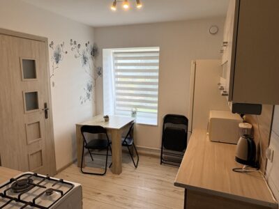 Parter domu 60m2, 3 pokoje, piękny widok na wodę i winnicę, ogród