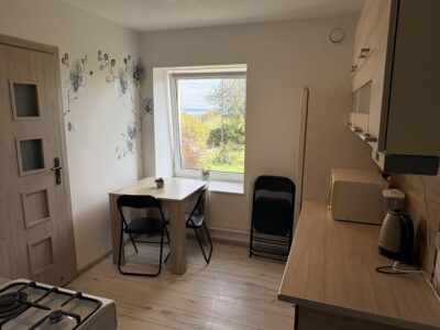 Parter domu 60m2, 3 pokoje, piękny widok na wodę i winnicę, ogród