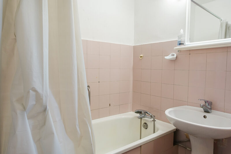 Parter domu, ogród, garaż, piwnica 690.000 zł
