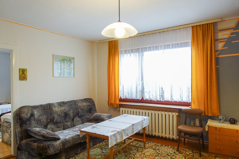 Parter domu, ogród, garaż, piwnica 690.000 zł