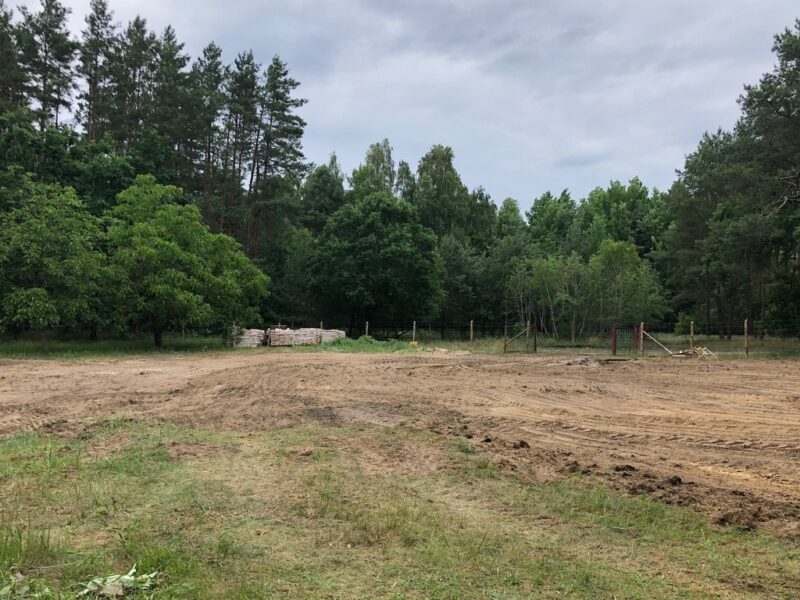 TRZEBIEŻ DZIAŁKA 1952m2 OTOCZONA LASEM