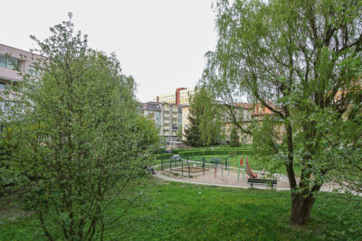 os. Książąt Pomorskich 2 pok. 46m2 2600 zł Ip.