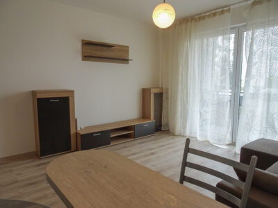 Elegancka kawalerka- studio, umeblowane 2000+250