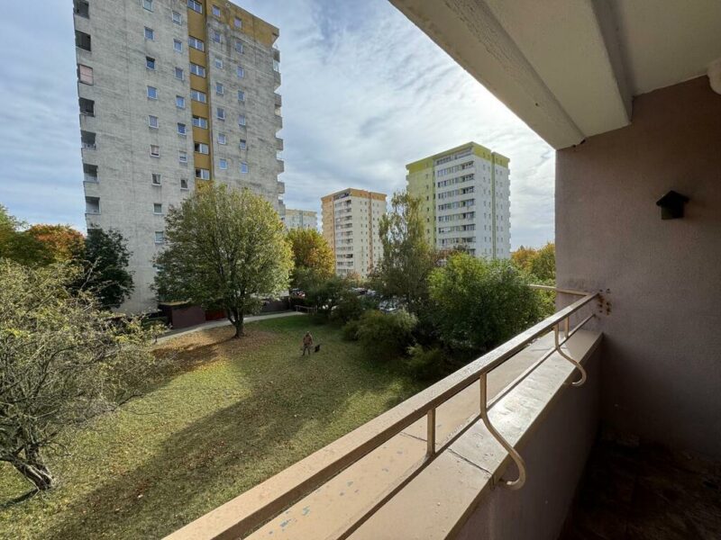 Pomorzany – 2 pokoje z balkonem, ul. 9 Maja
