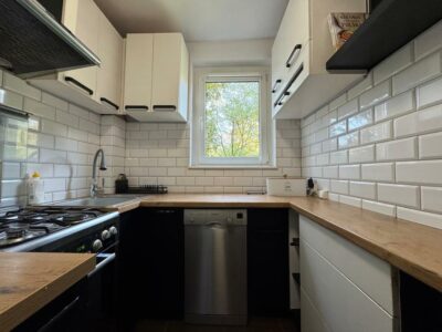 Pomorzany – 2 pokoje z balkonem, ul. 9 Maja