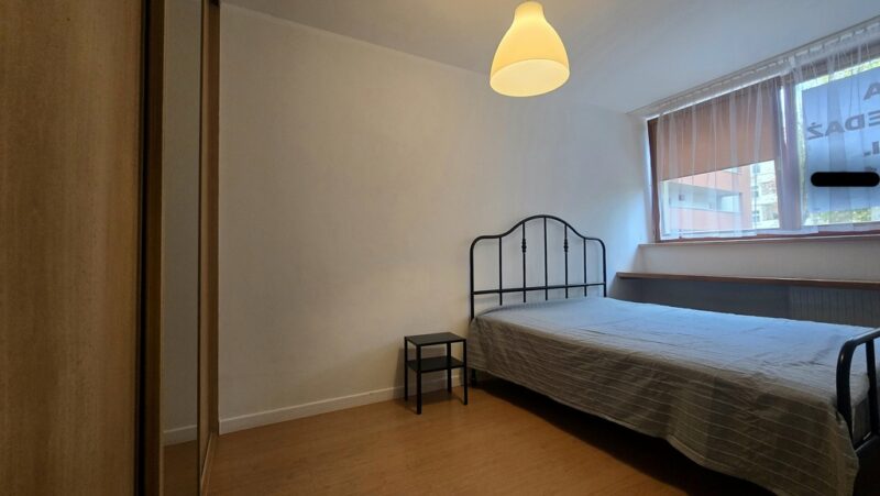Atrakcyjny apartament przy parku Kasprowicza.