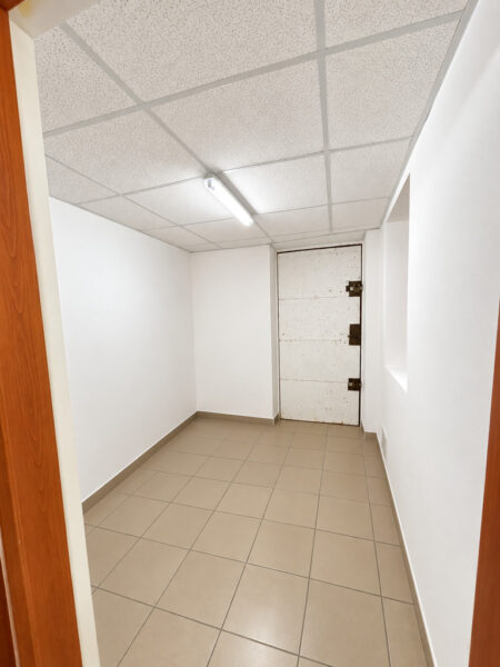 Lokal handlowo-usługowy 89 m² | osiedle Majowe | Szczecin