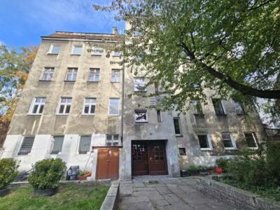 Kawalerka 25m2 w słonecznej oficynie - Centrum
