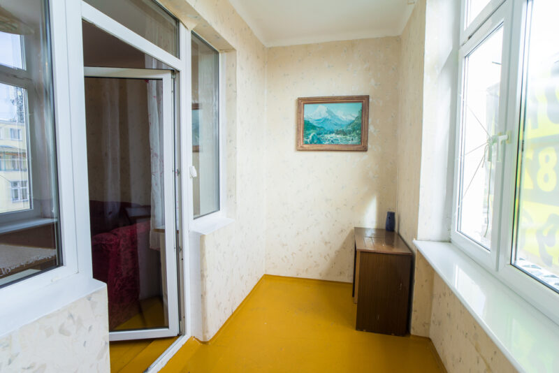Mieszkanie 3 pokojowe w kamienicy na III piętrze
